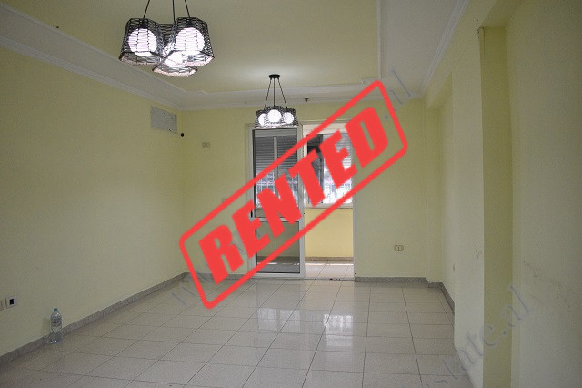 Apartment for office for rent in Andon Zako Cajupi Street in Tirana, Albania (TRR-916-54L)